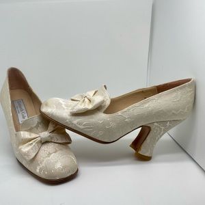 Kenneth Cole Vintage Wedding Heels